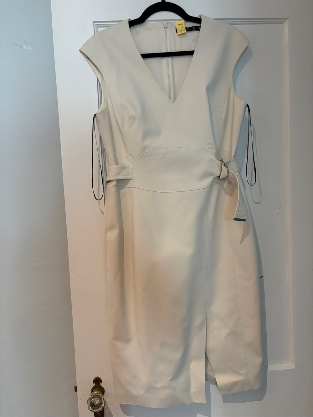 Karen Millen Ivory Belted Sheath Dress – Size 10 - Picture 1 of 2